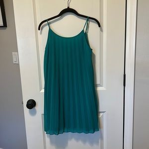 BCBGENERATION JASMINE DRESS - NWT